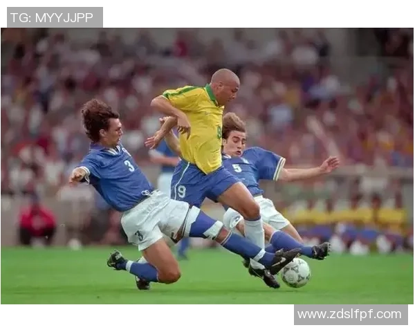 2017年世界足球巨星风采盘点聚焦绿茵场上的璀璨明星瞬间 2017年世界足球巨星风采盘点聚焦绿茵场上的璀璨明星瞬间