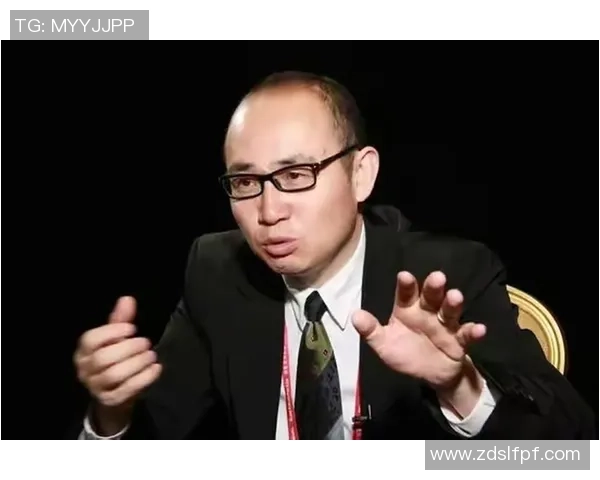 卡隆：从草根到巅峰足球巨星的传奇之路与心路历程