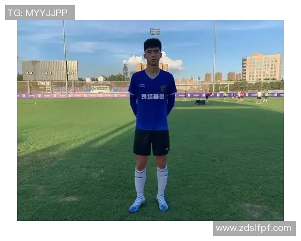 穿上便装后依旧帅气的足球明星们瞬间引爆时尚潮流